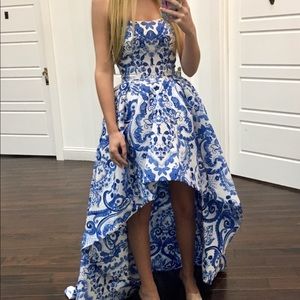 sherri hill blue and white